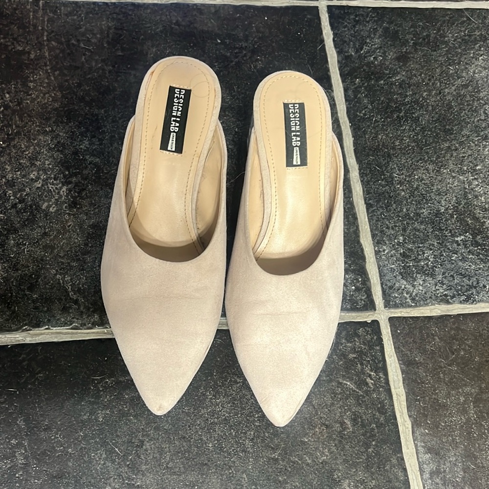 Block heel sandal